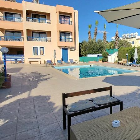 King Philips Appartement Paphos Buitenkant foto
