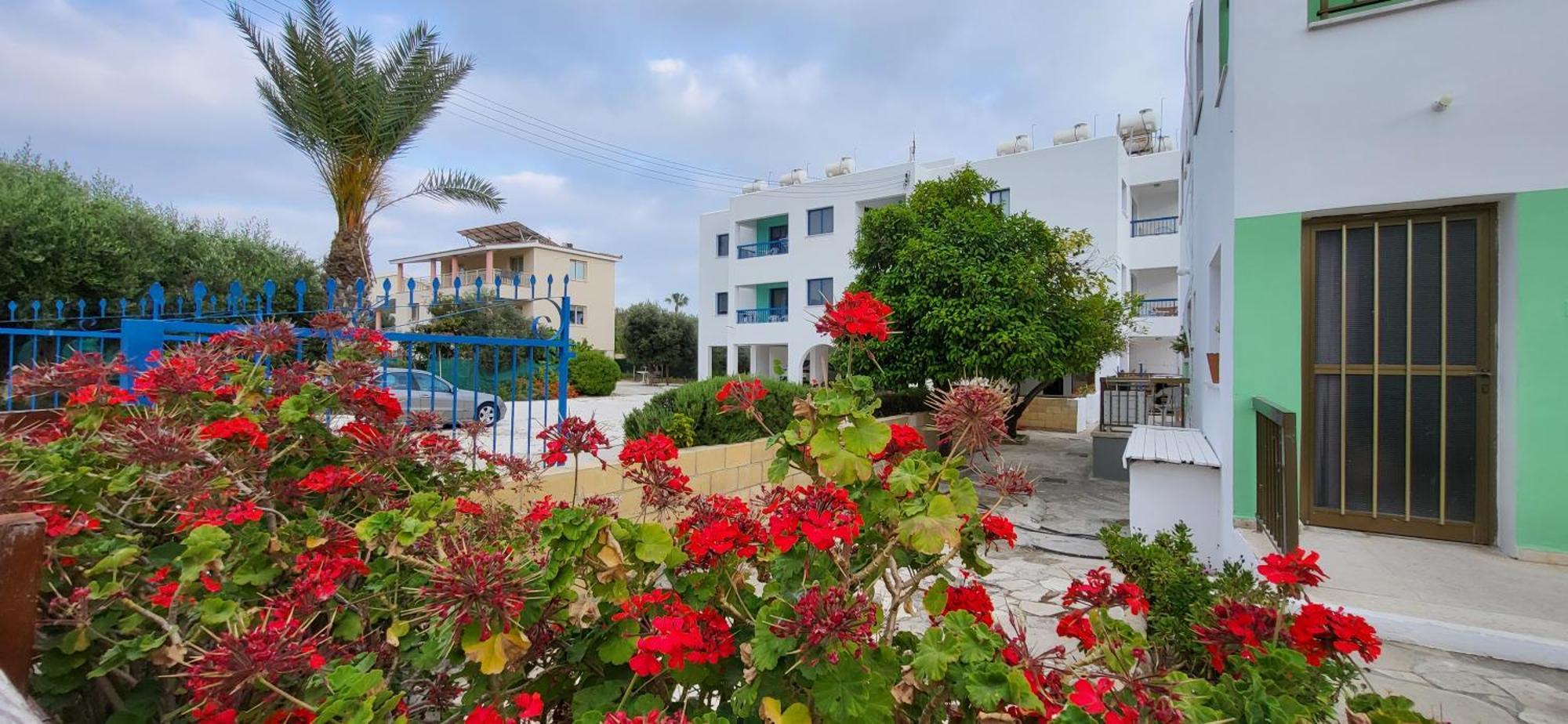 King Philips Appartement Paphos Buitenkant foto