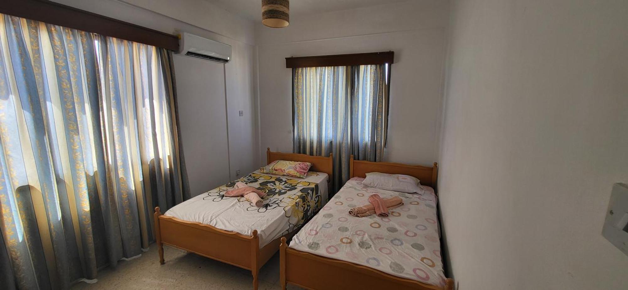 King Philips Appartement Paphos Buitenkant foto